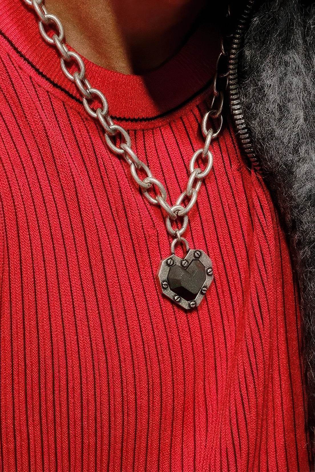 Concrete Heart Necklace – Unisex Grey Diamond Style - 4inme