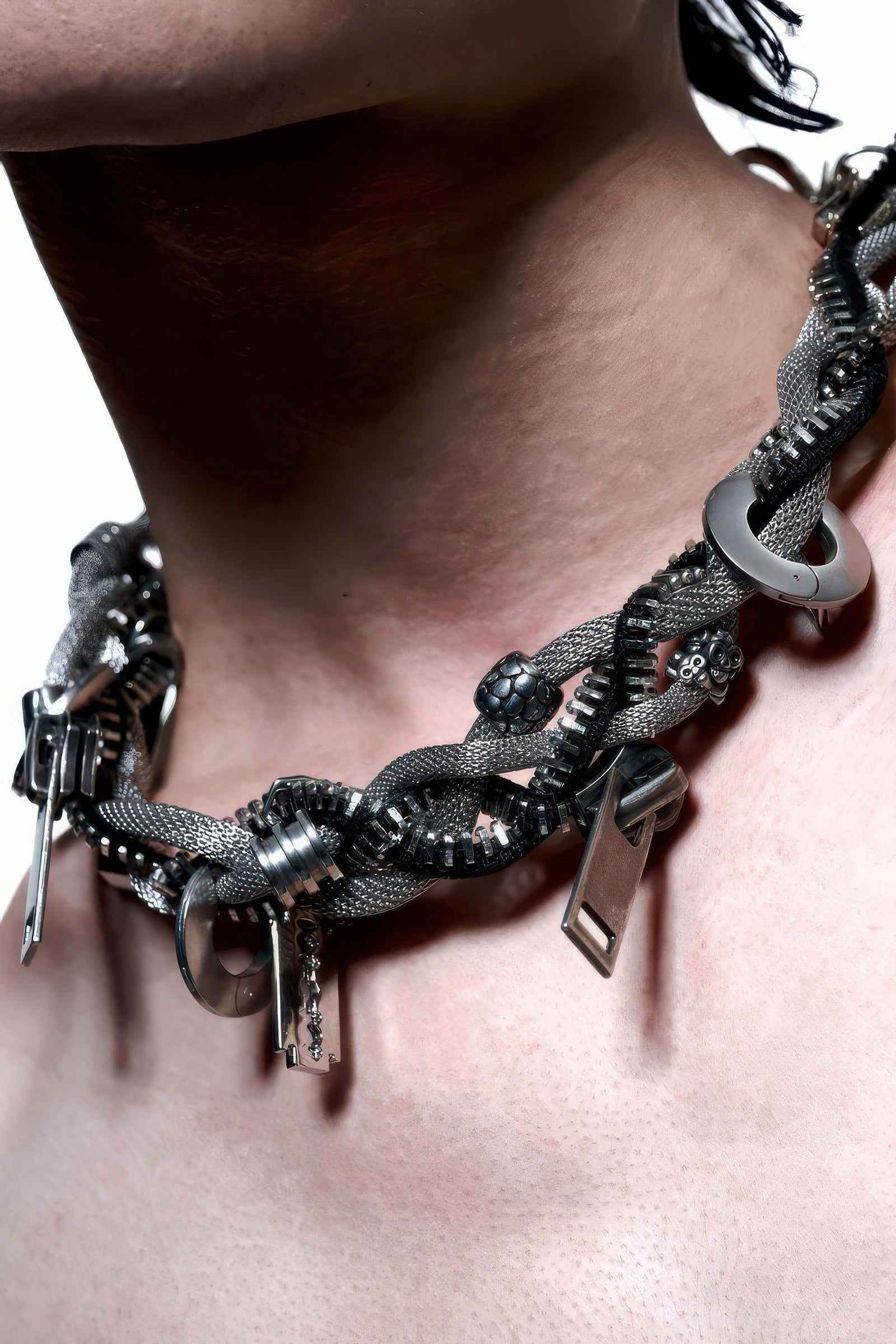 Heavy-Duty Multi-Wear Metal Mechanic Necklace - Futuristic Design - 4inme