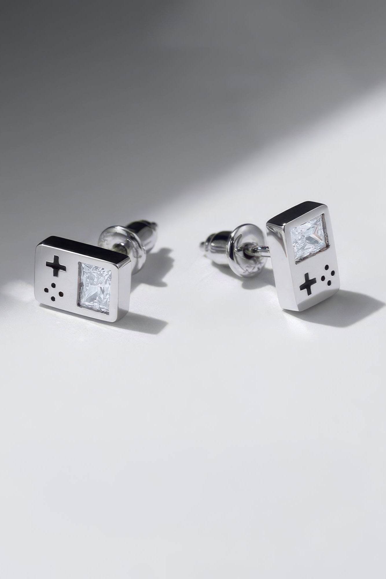 Retro Game Console Earrings - 4inme