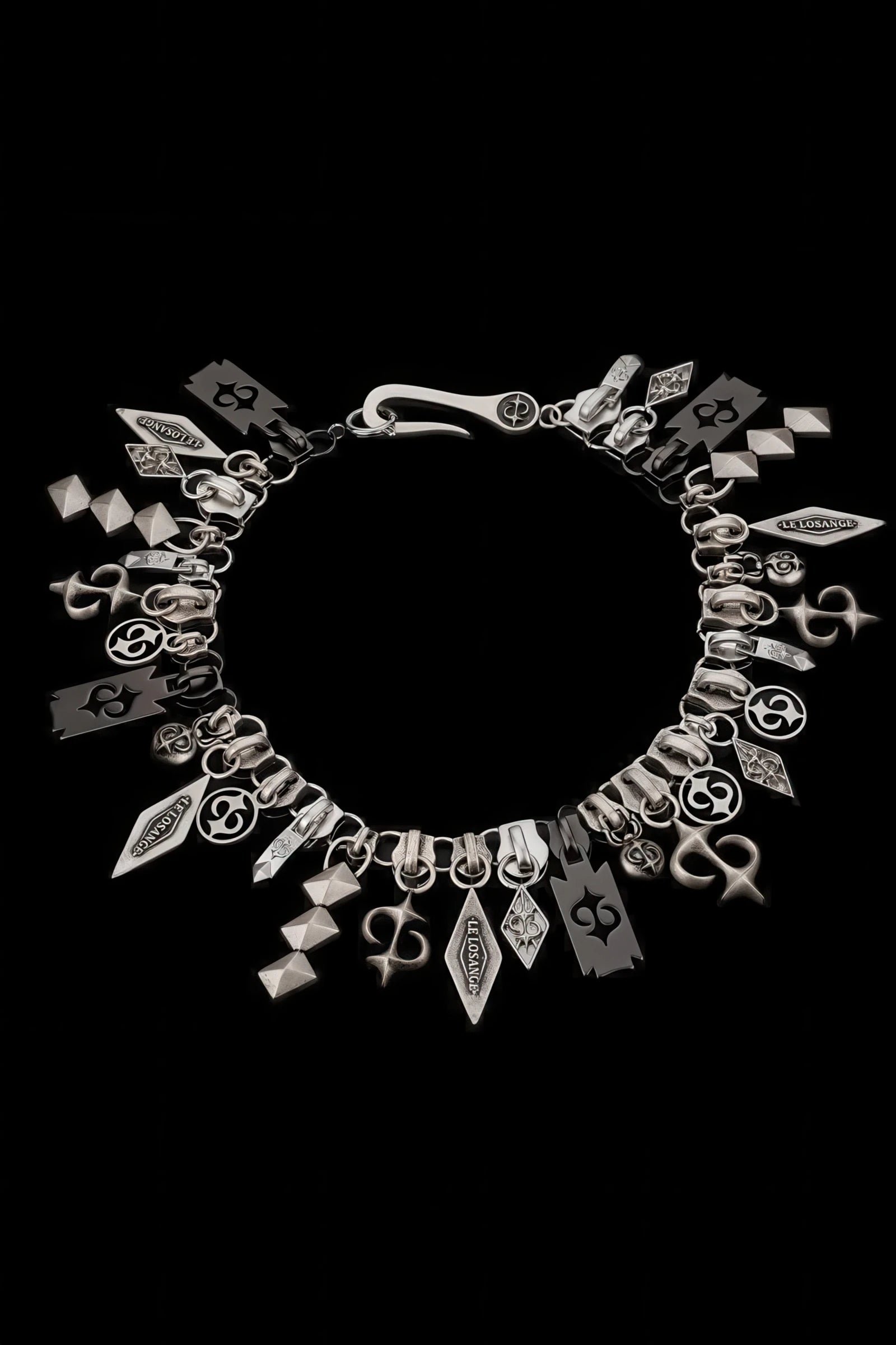 Zipper Necklace – Minimalist & Versatile Design - 4inme