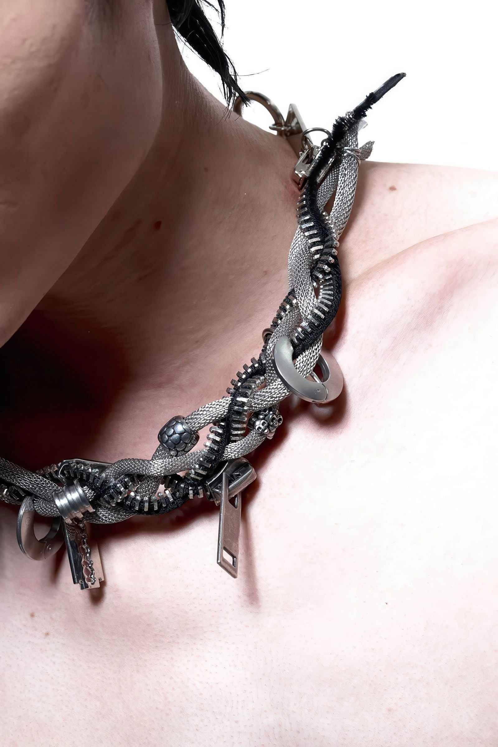 Heavy-Duty Multi-Wear Metal Mechanic Necklace - Futuristic Design - 4inme