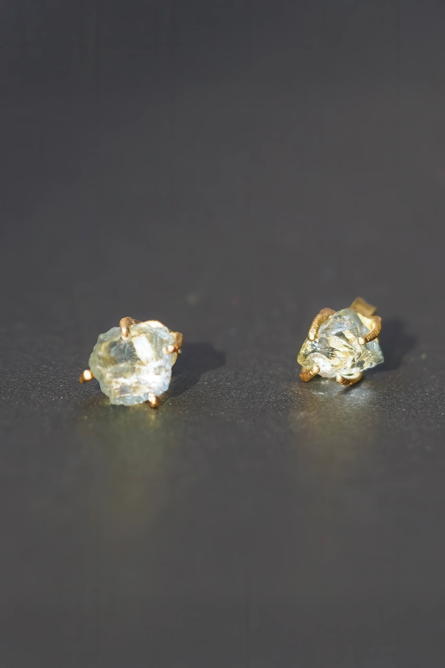 Raw Gemstone Stud Earrings Pair - 4inme