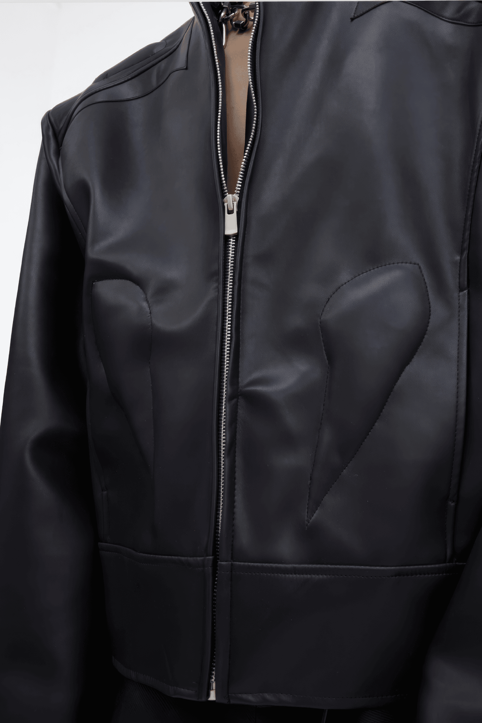 Short Leather Jacket – Modern Sculptural Design with Metal Logo - 4inme