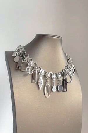 Zipper Necklace – Minimalist & Versatile Design - 4inme